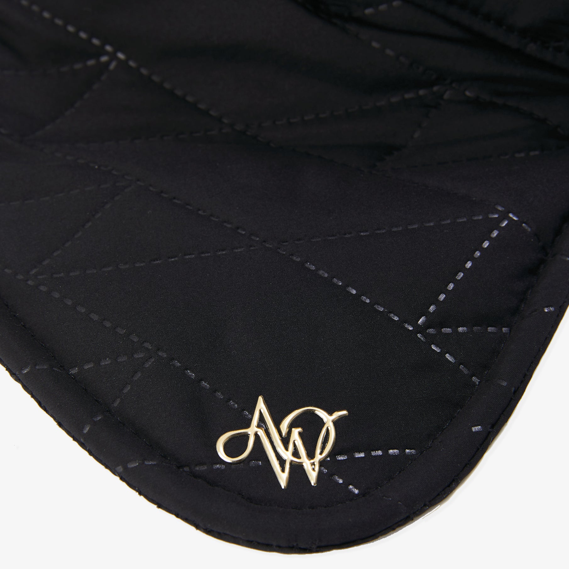 Women's Quilting Hat - Black - Erthe Golf