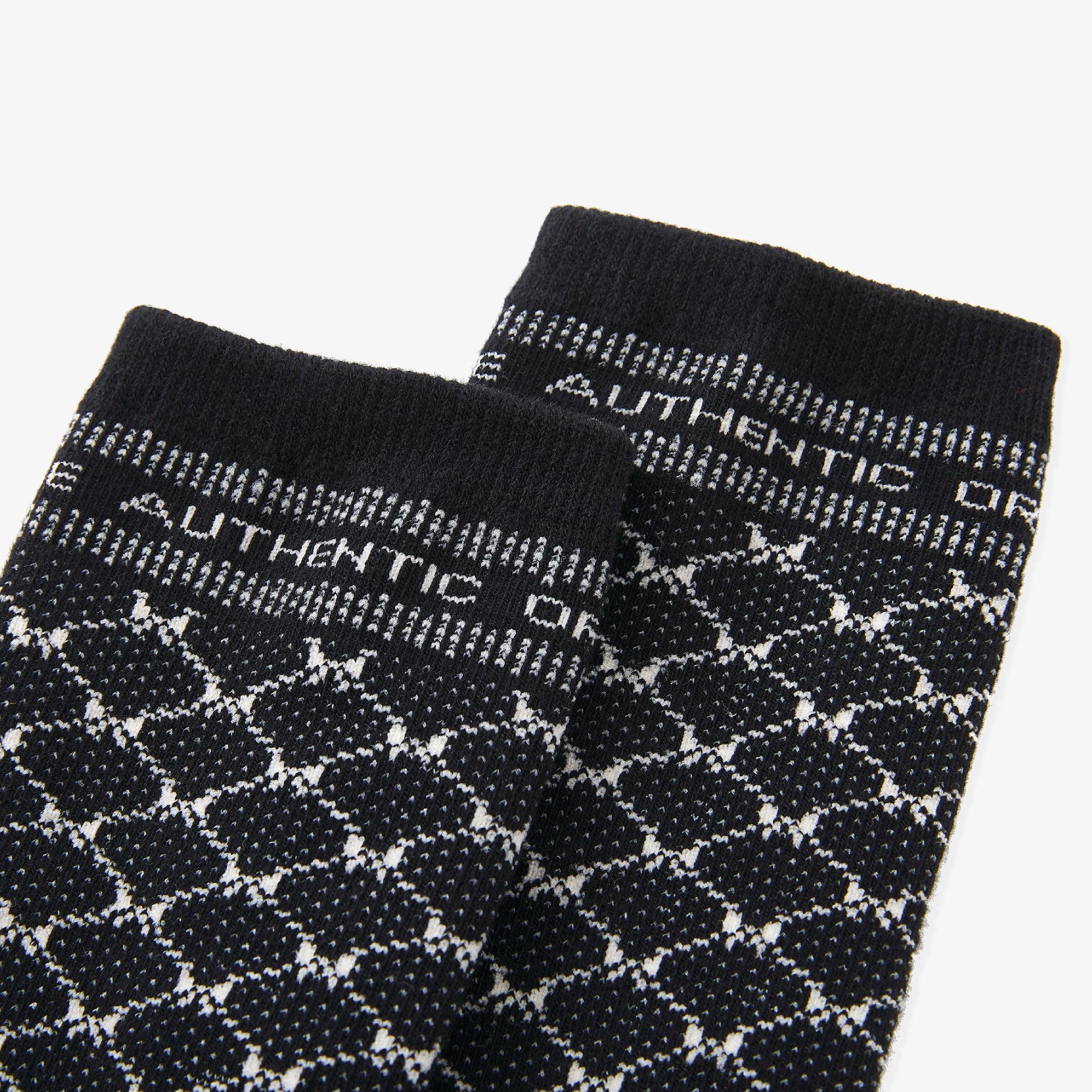 Unisex Jaquard Middle Socks - Black - Erthe Golf