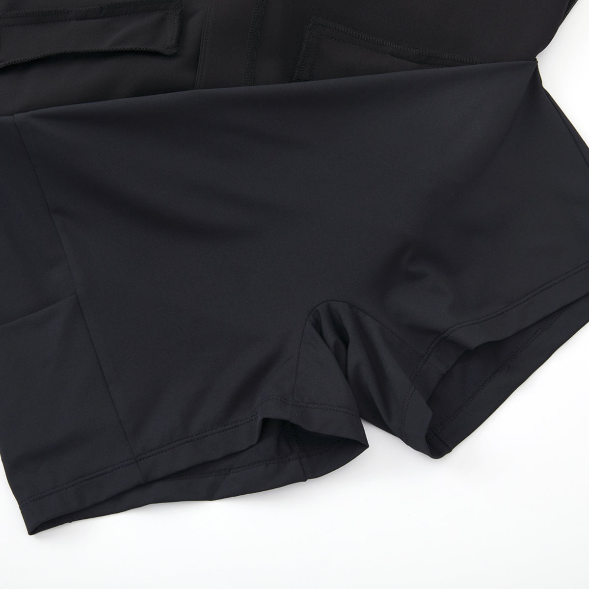 Women's Ribbon Pocket Tulip Skirt - Black - Erthe Golf