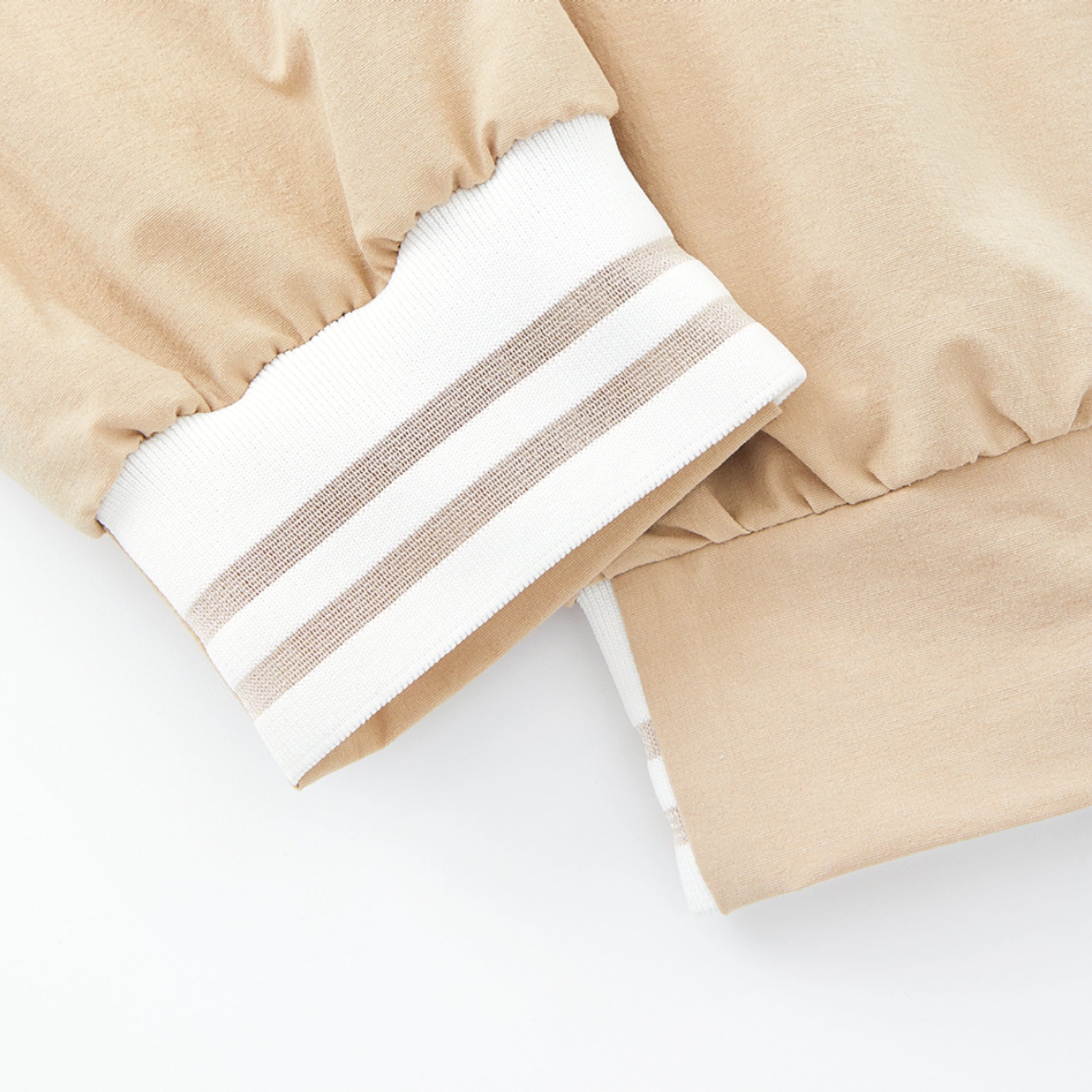 Women's Windbreaker Jogger Pants - Beige - Erthe Golf