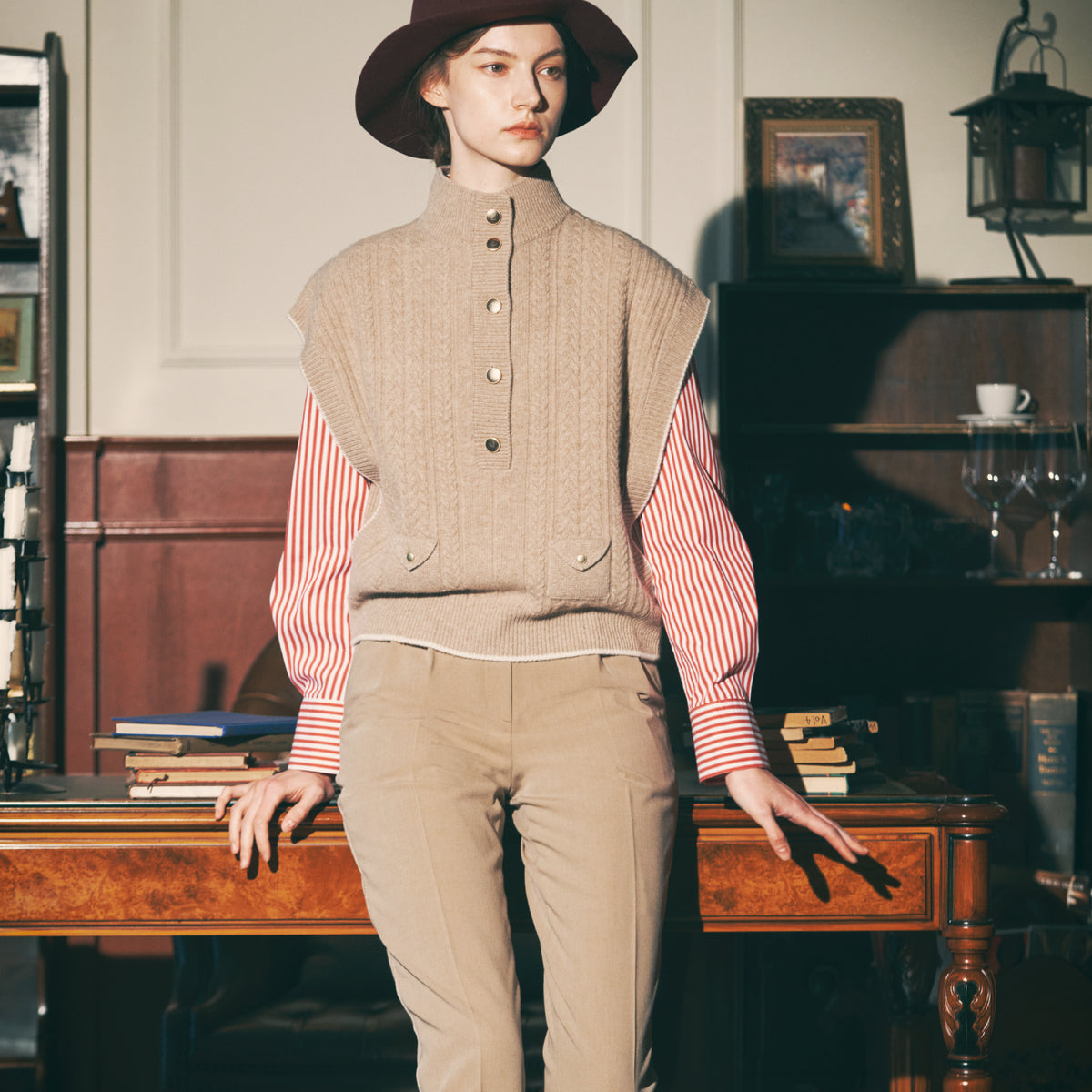 Women's Wool Tailored Pants - Beige - Erthe Golf