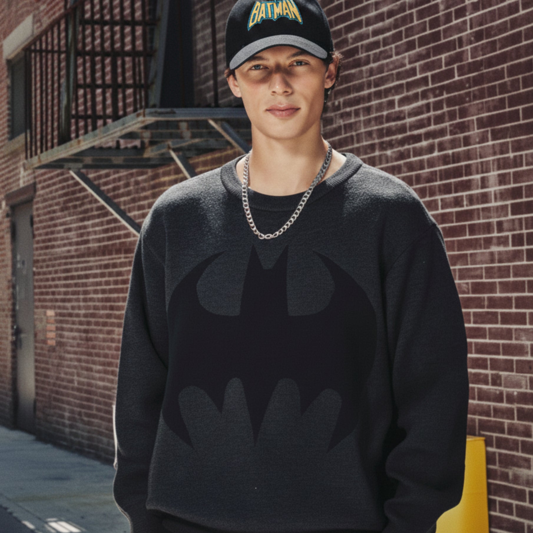 [Golden Bear x Batman] Men's Graphic Jacquard Knit - Black - Erthe Golf