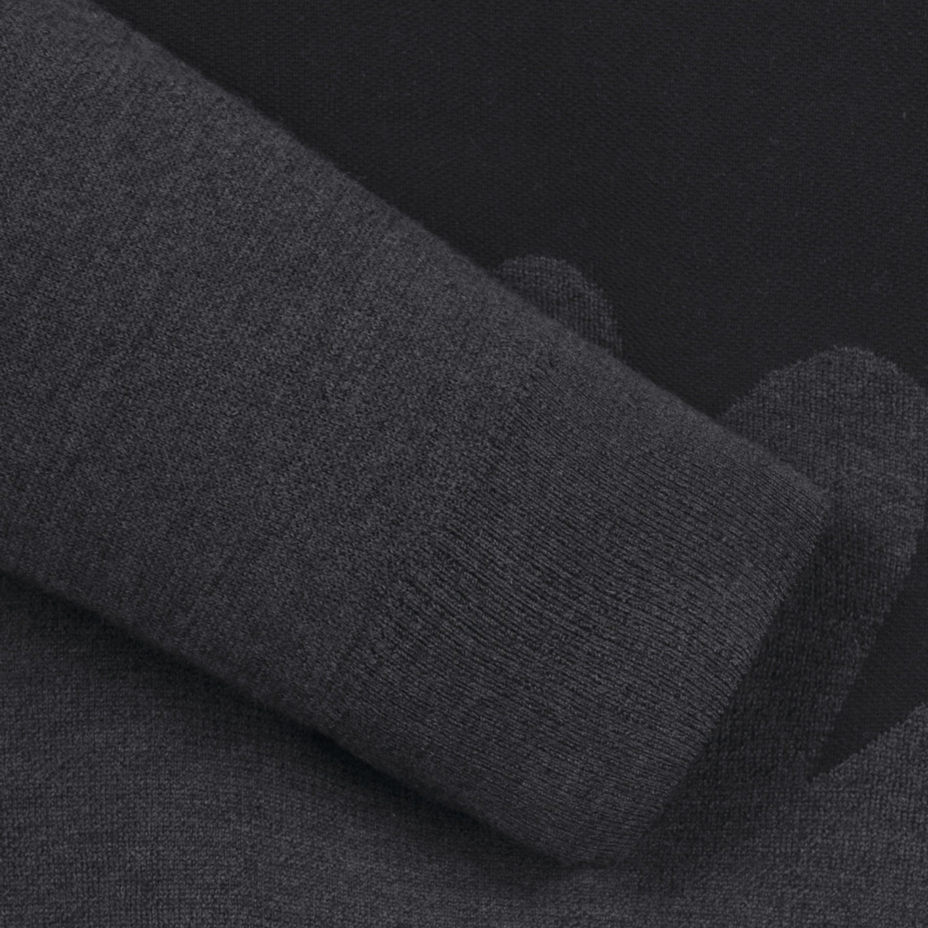 [Golden Bear x Batman] Men&#39;s Graphic Jacquard Knit - Black - Erthe Golf