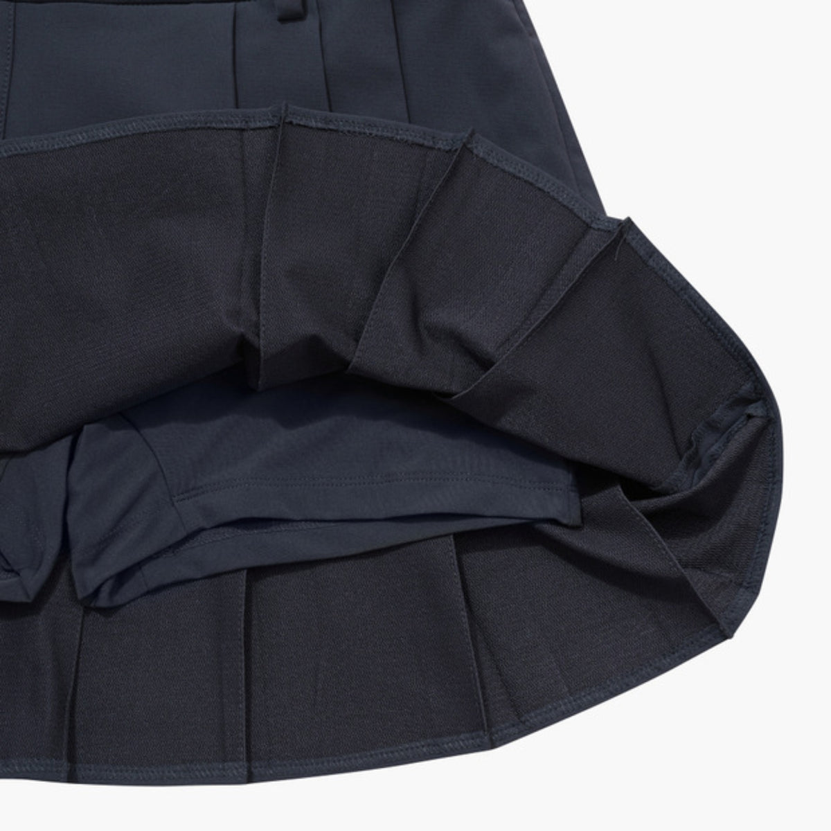 Women's Cargo Pleated Skirt - Blue - Erthe Golf