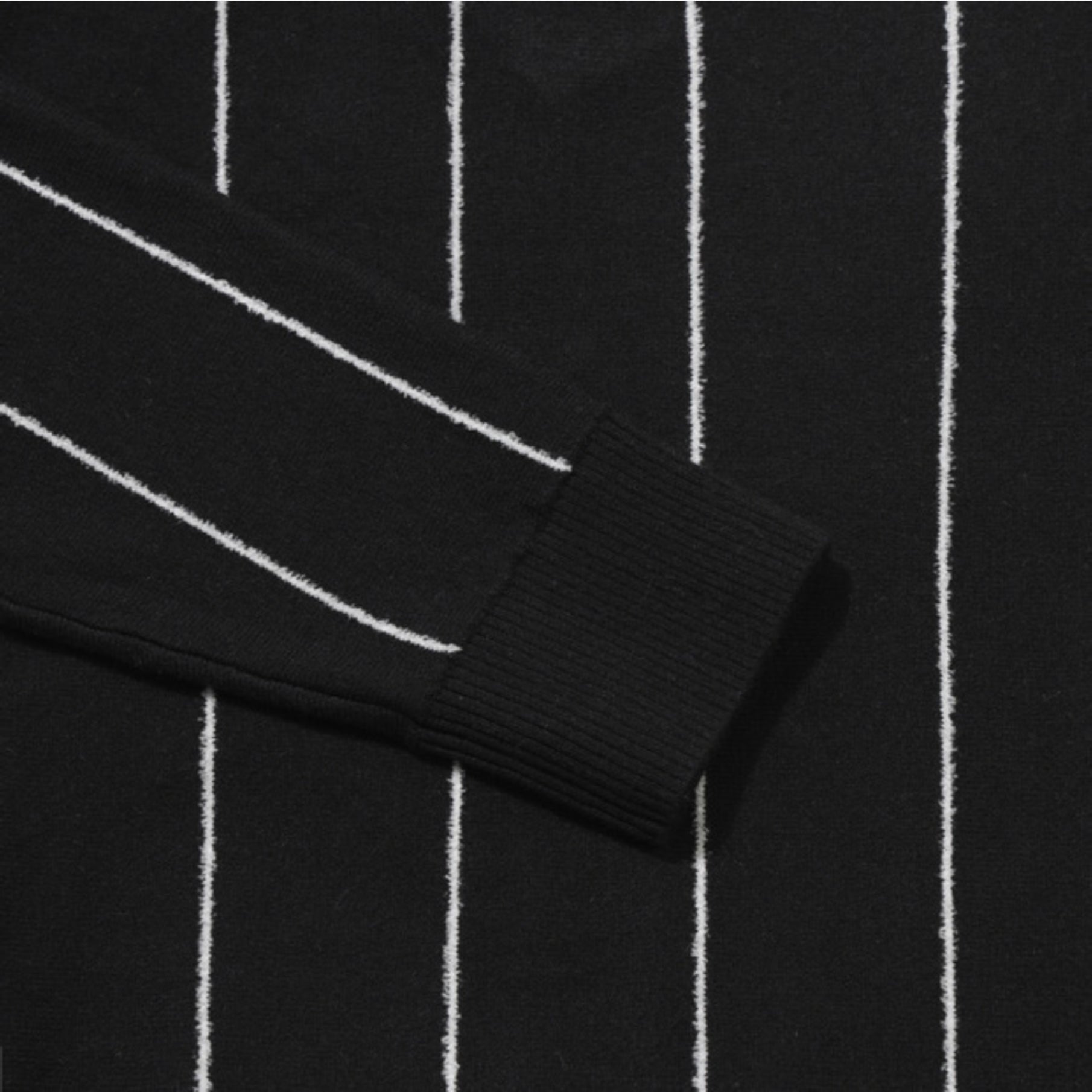 Men's Striped Half - Zip Sweater - Black - Erthe Golf