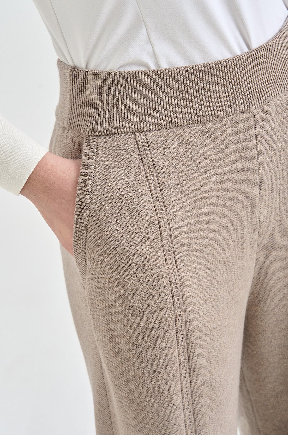 Lanvin Blanc Women's Pants - Sepia Beige - Erthe Golf
