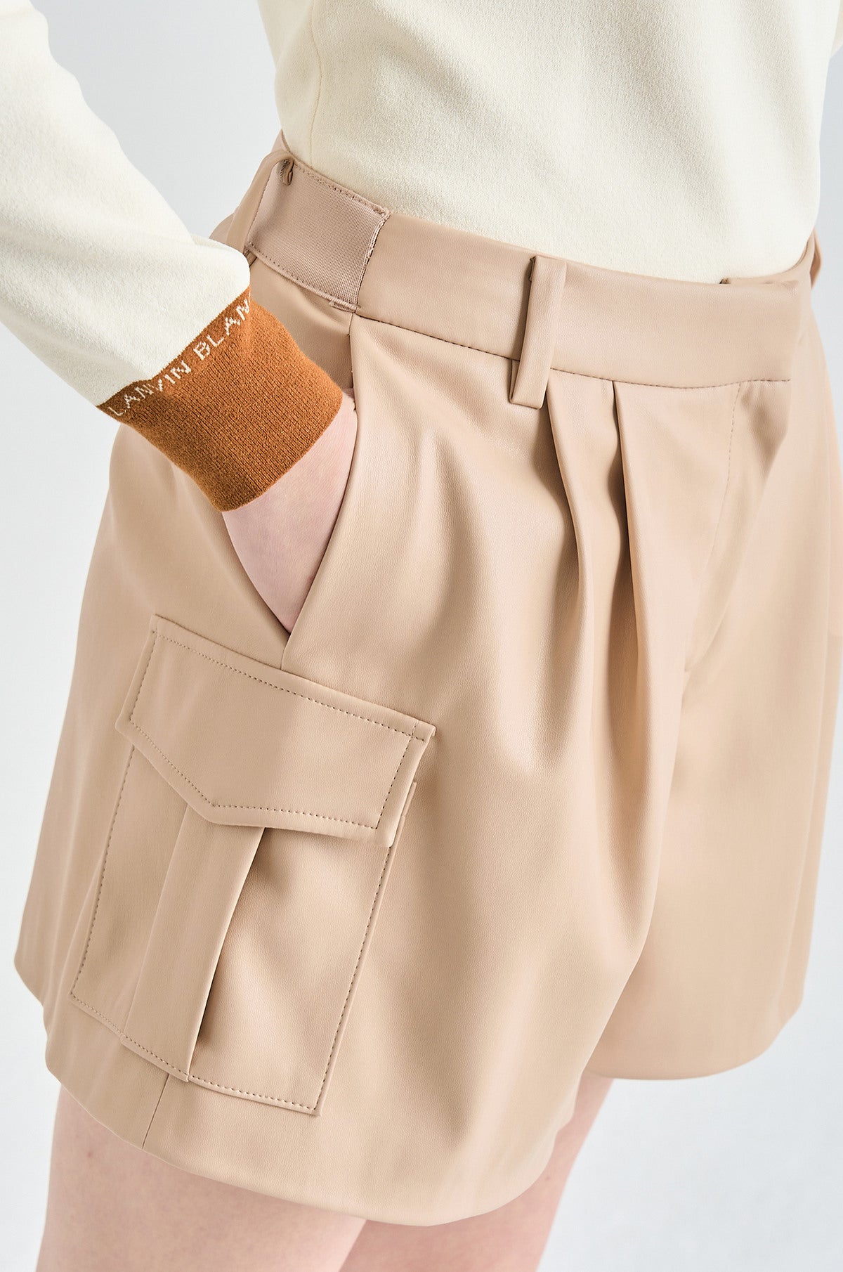 Lanvin Blanc Women's Leather Shorts - Beige - Erthe Golf