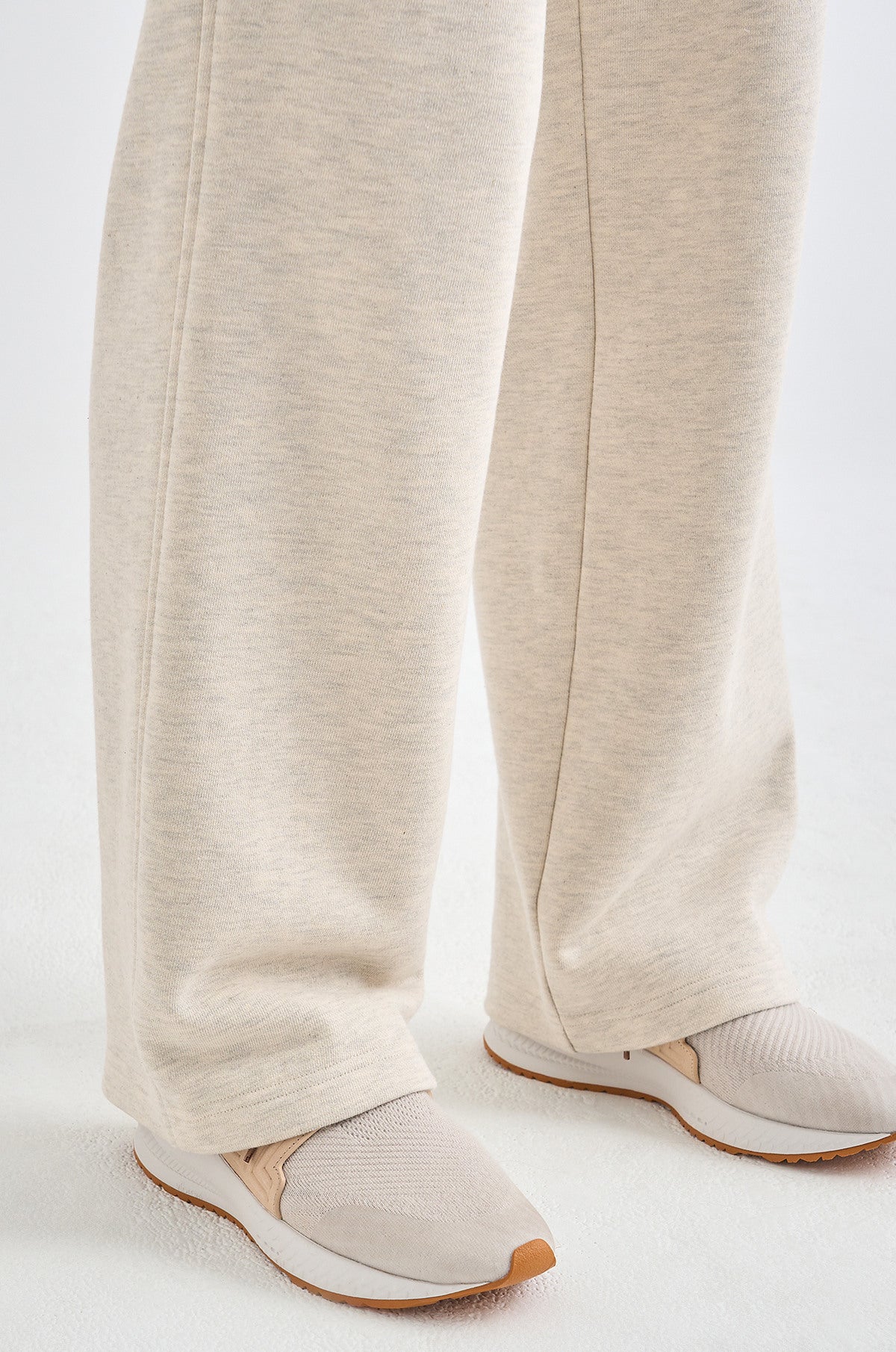 Lanvin Blanc Women&#39;s Sweatpants - Oatmeal - Erthe Golf