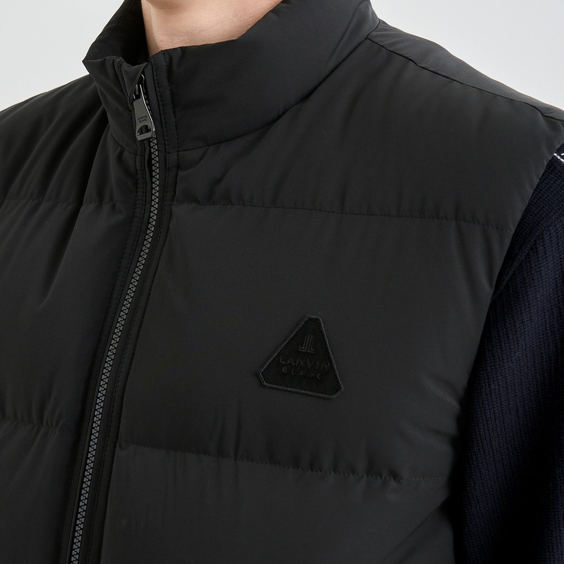 Men's Featherlight Vest - Black - Erthe Golf