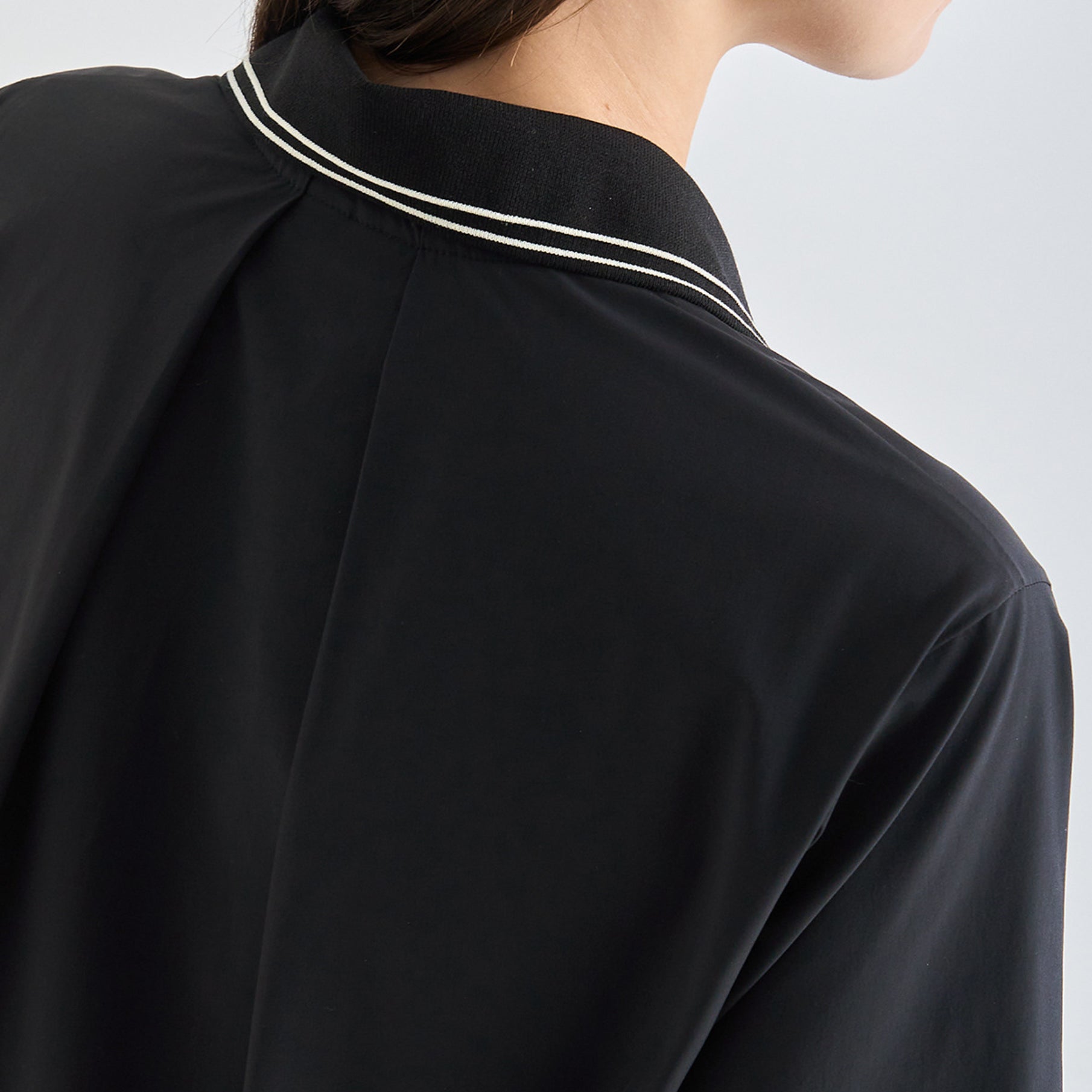 Women's Top - Black - Erthe Golf