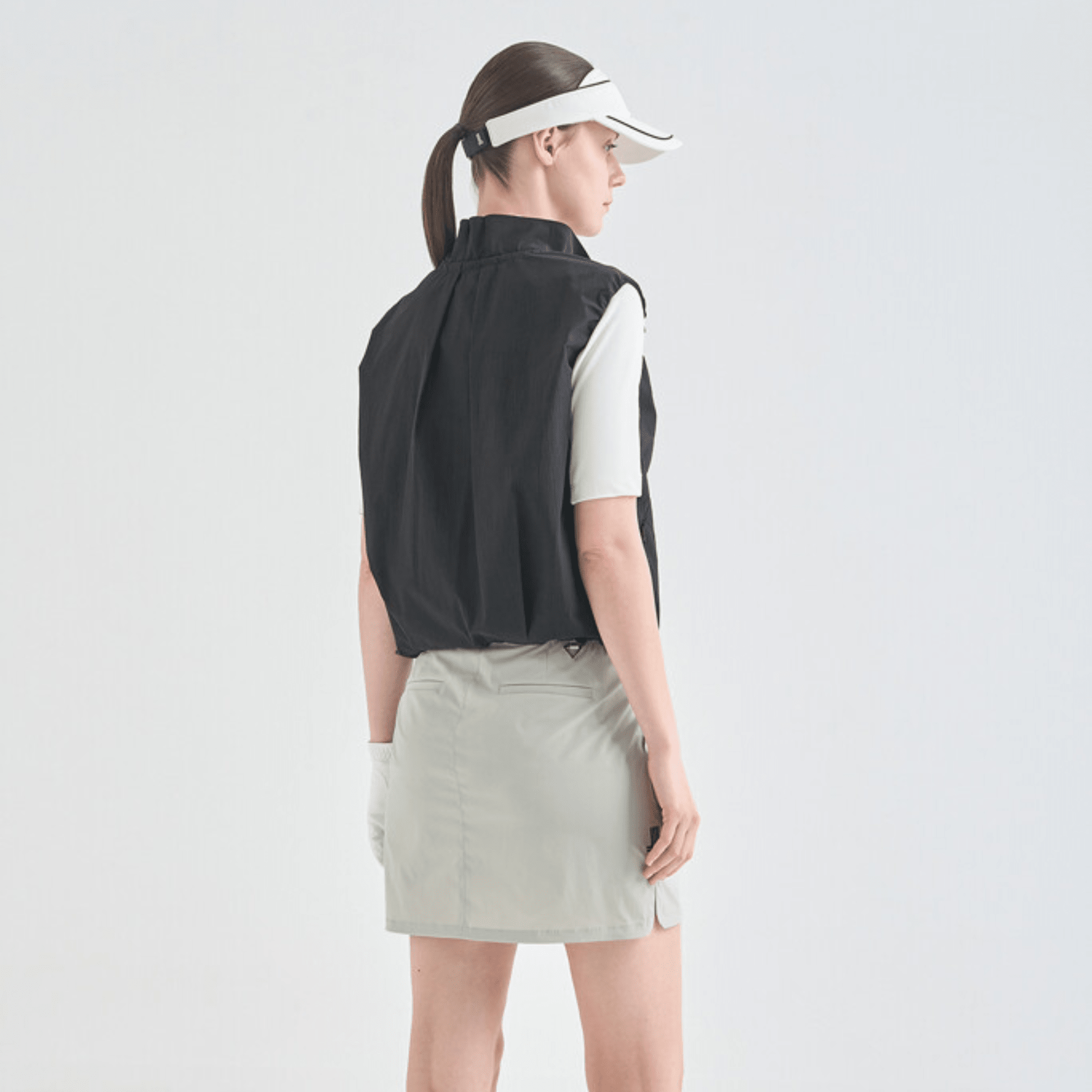 Women's Pintuck Belted Skirt - Grey - Erthe Golf