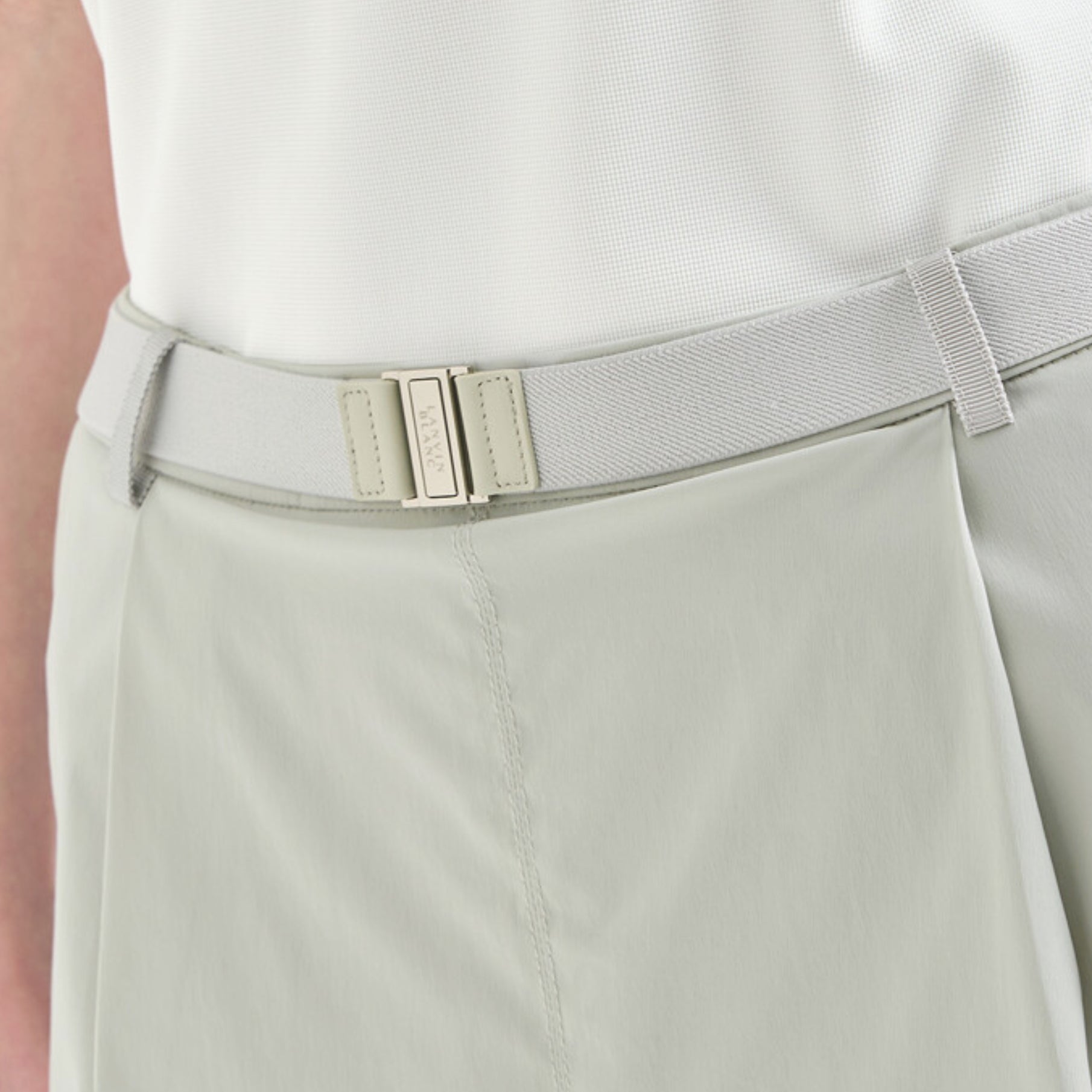 Women's Pintuck Belted Skirt - Grey - Erthe Golf