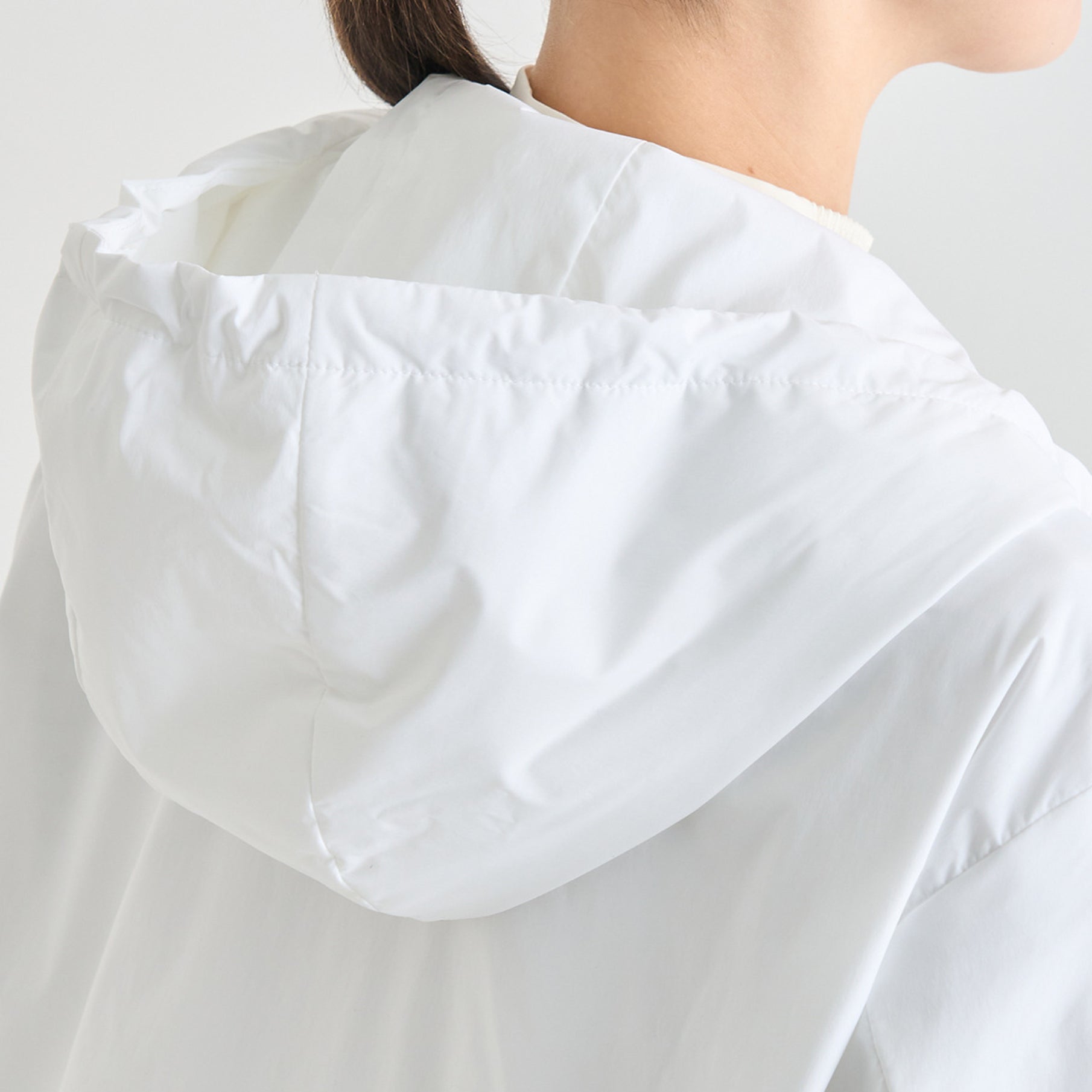 Women's Hooded Jumper - Off White - Erthe Golf