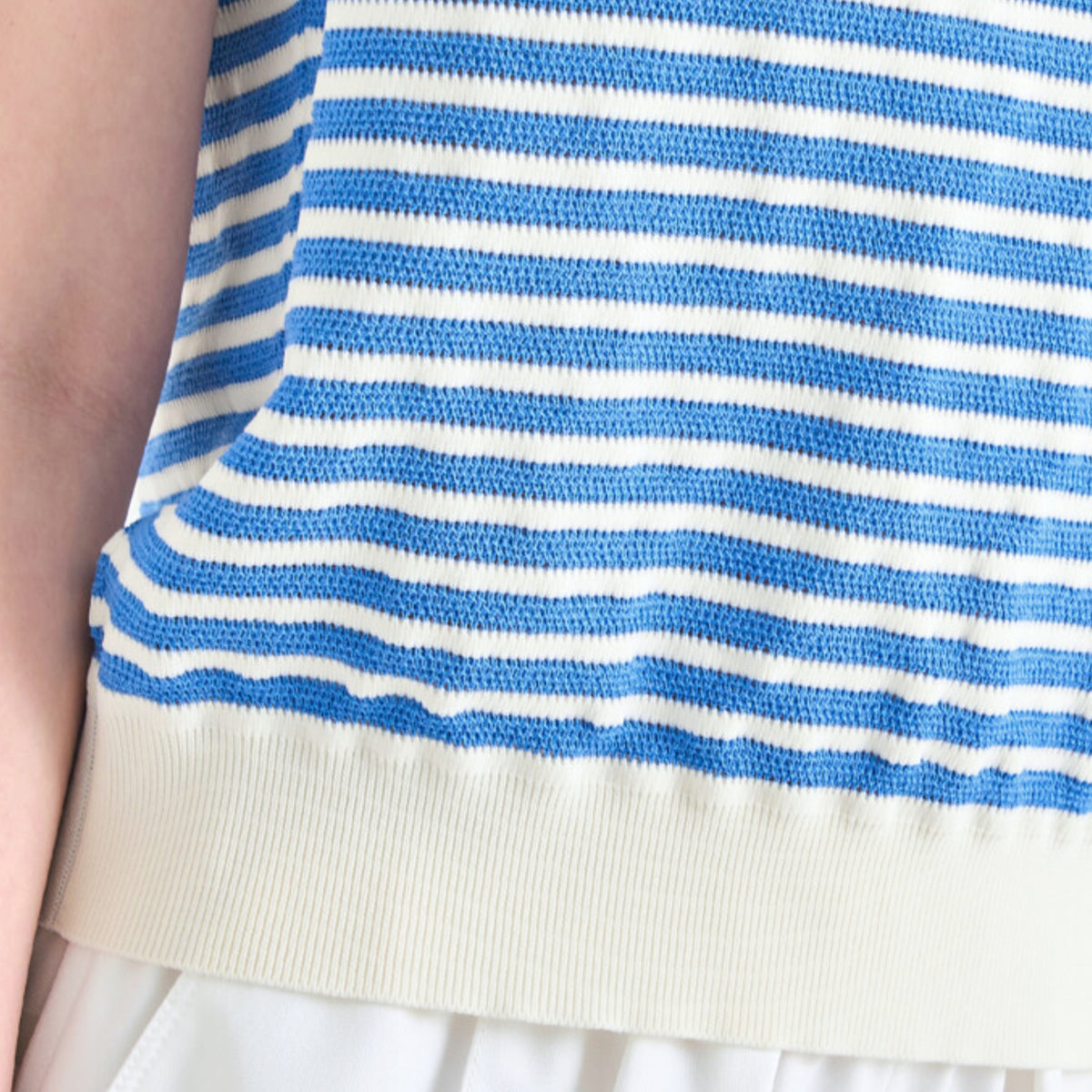 Women's Striped Knit Vest - Blue - Erthe Golf
