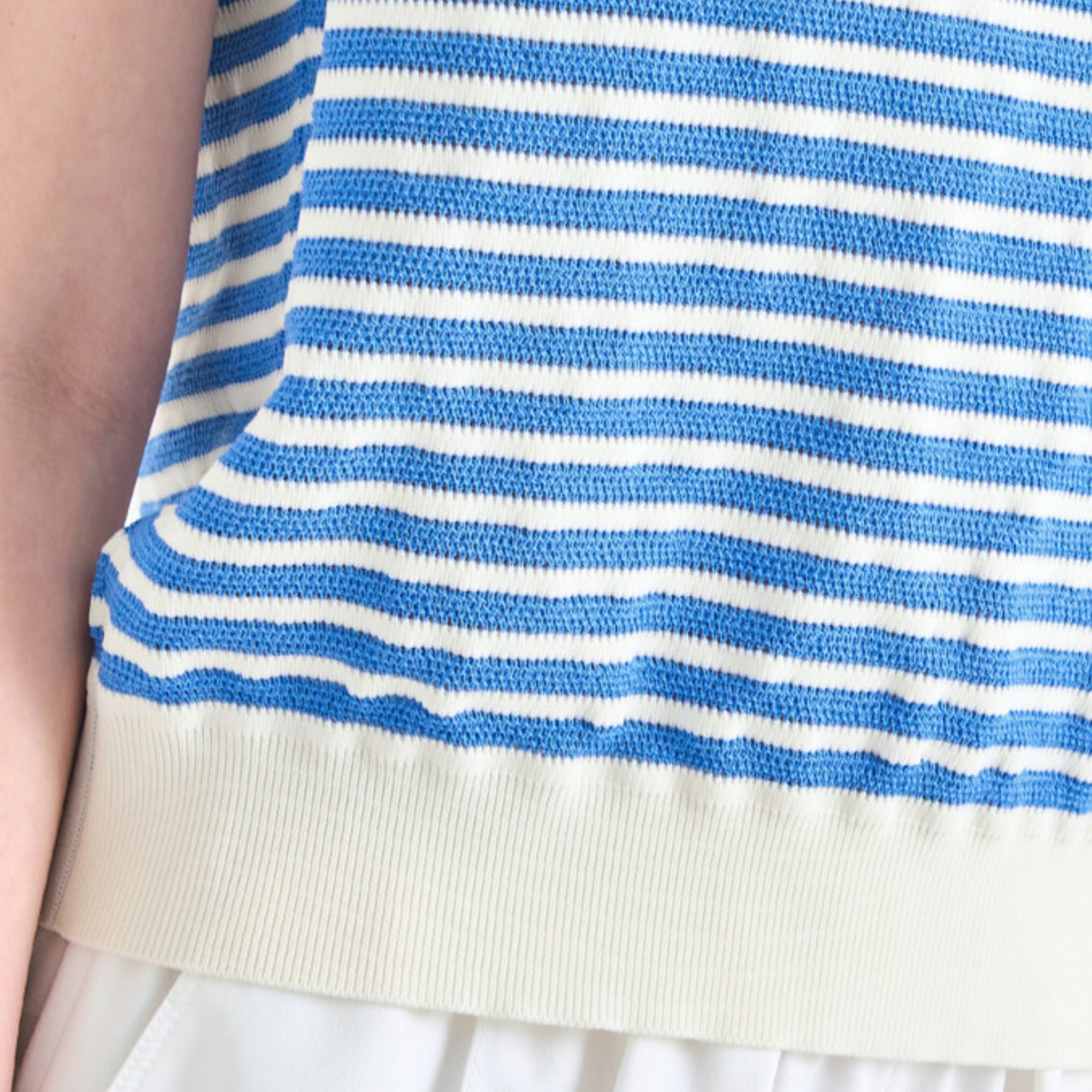 Women's Striped Knit Vest - Blue - Erthe Golf