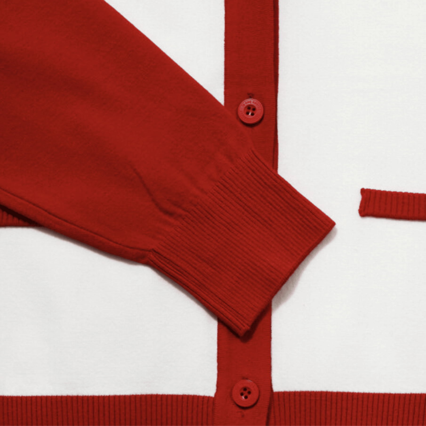Women's Classic Cardigan - Red - Erthe Golf