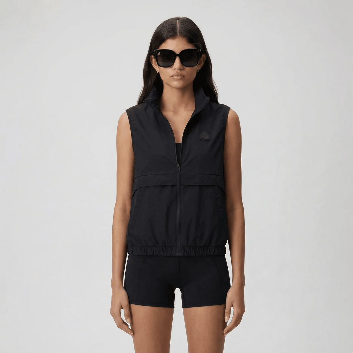 Women's Rooster Woven Stretch Vest - Black - Erthe Golf