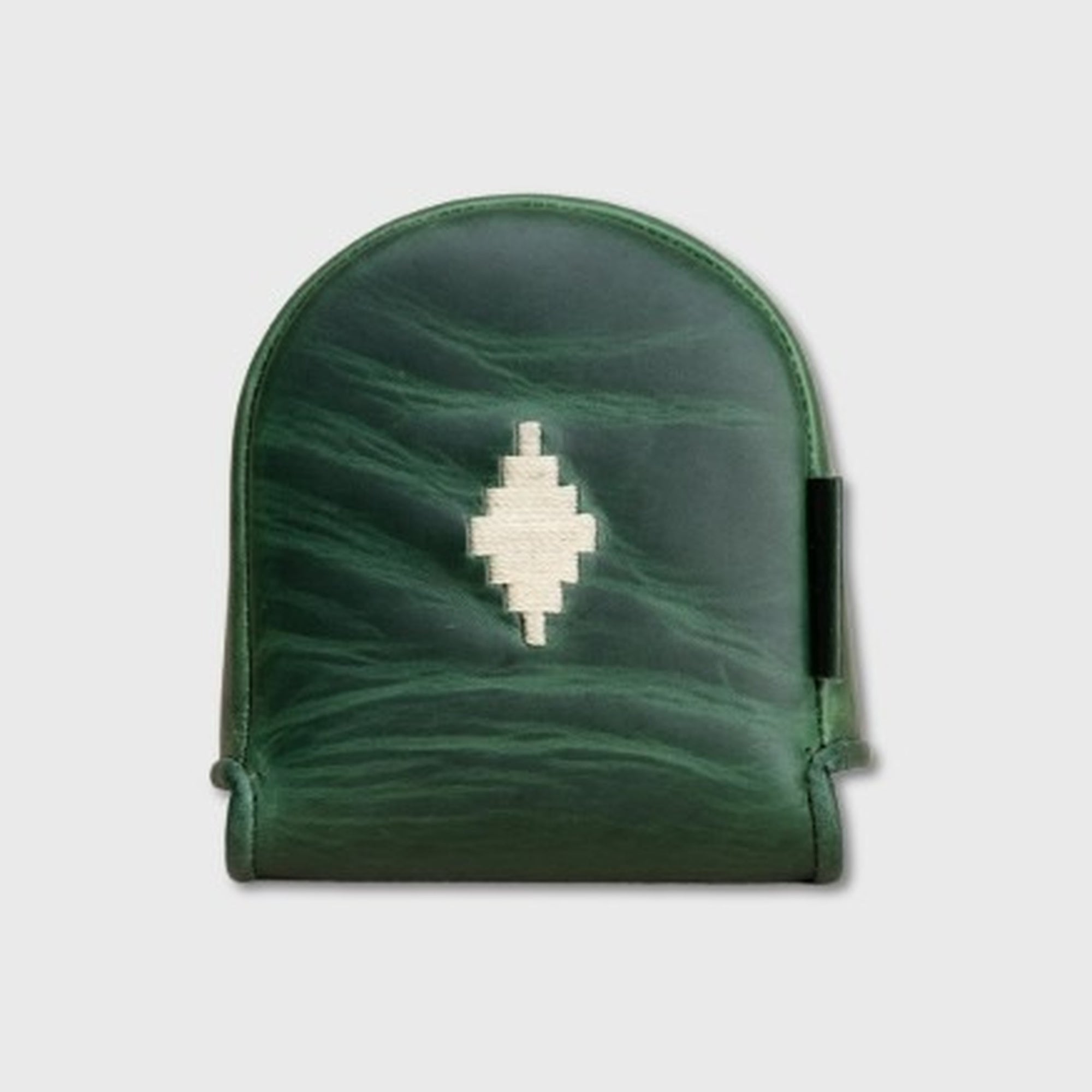 A Center DF3 Putter Cover with a textured, marbled pattern and a central cream-colored geometric diamond emblem, shown against a light gray background.