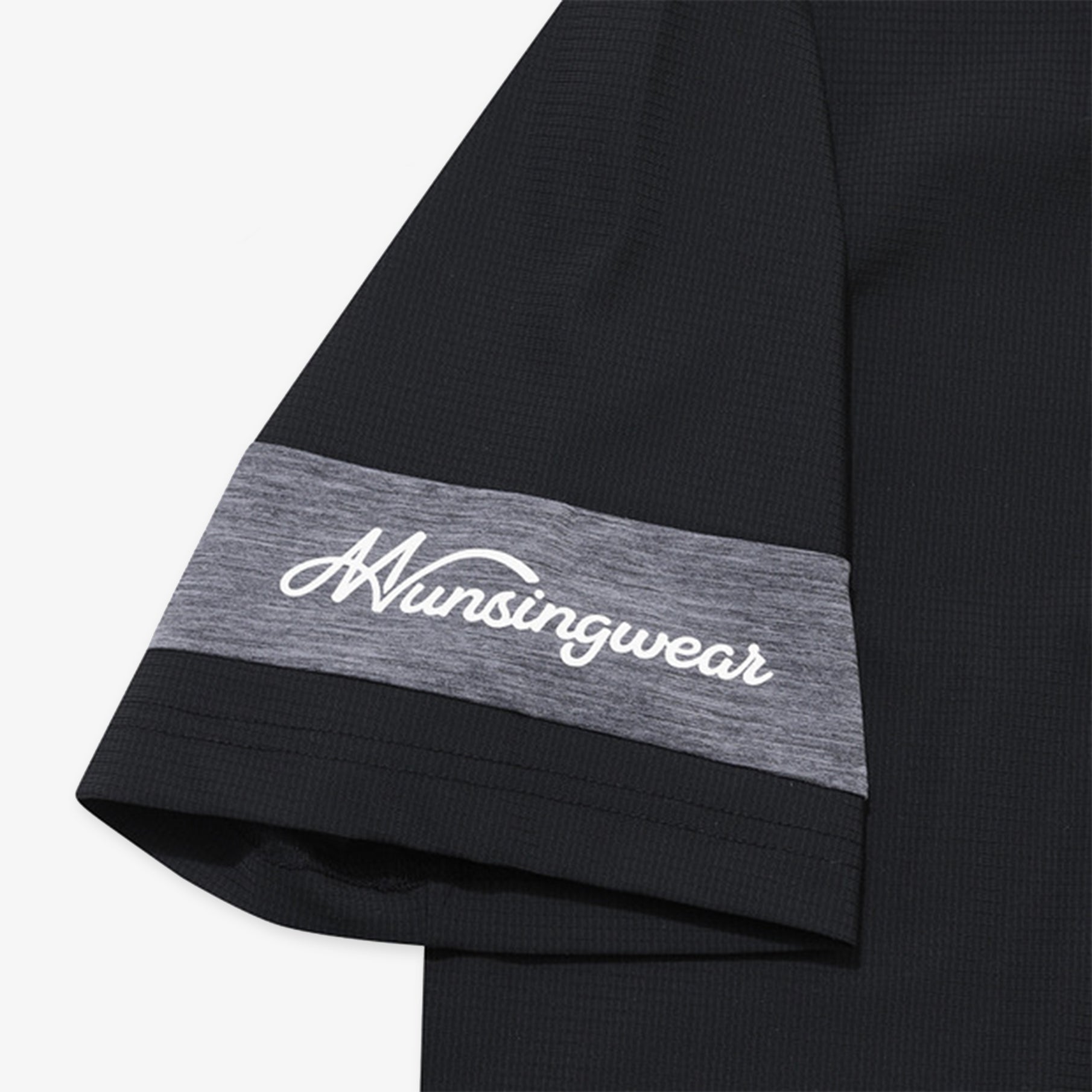 Munsingwear Men's Polo - Black - Erthe Golf