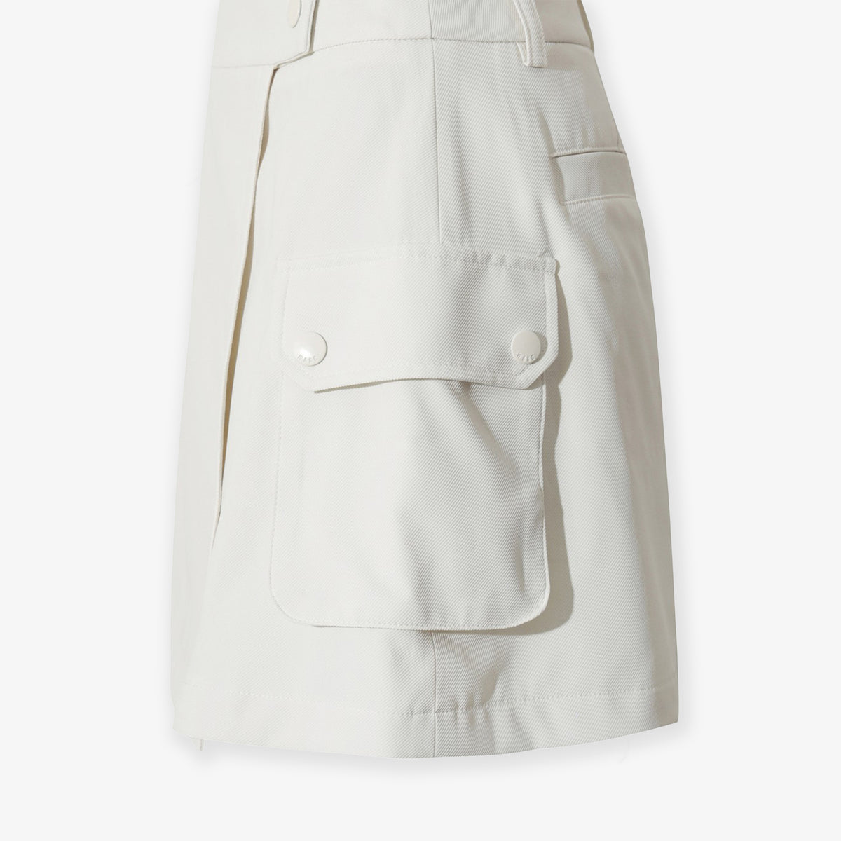 WAAC Women's Cargo Shorts - White - Erthe Golf