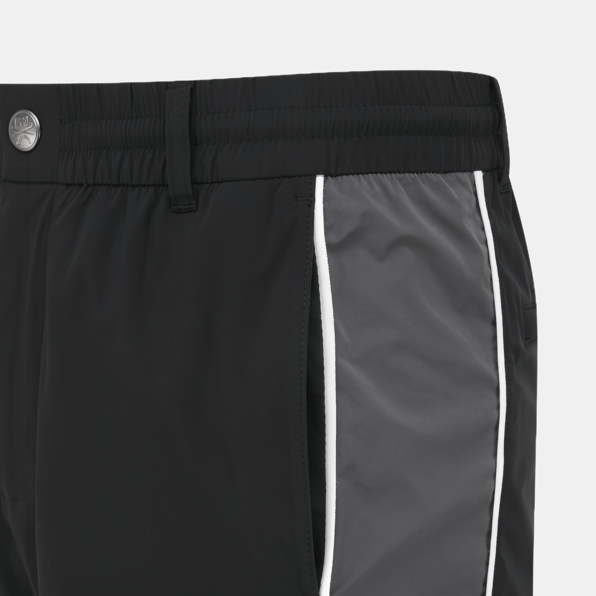[WAAC x Jones] Men&#39;s Stripe Shorts - Black - Erthe Golf