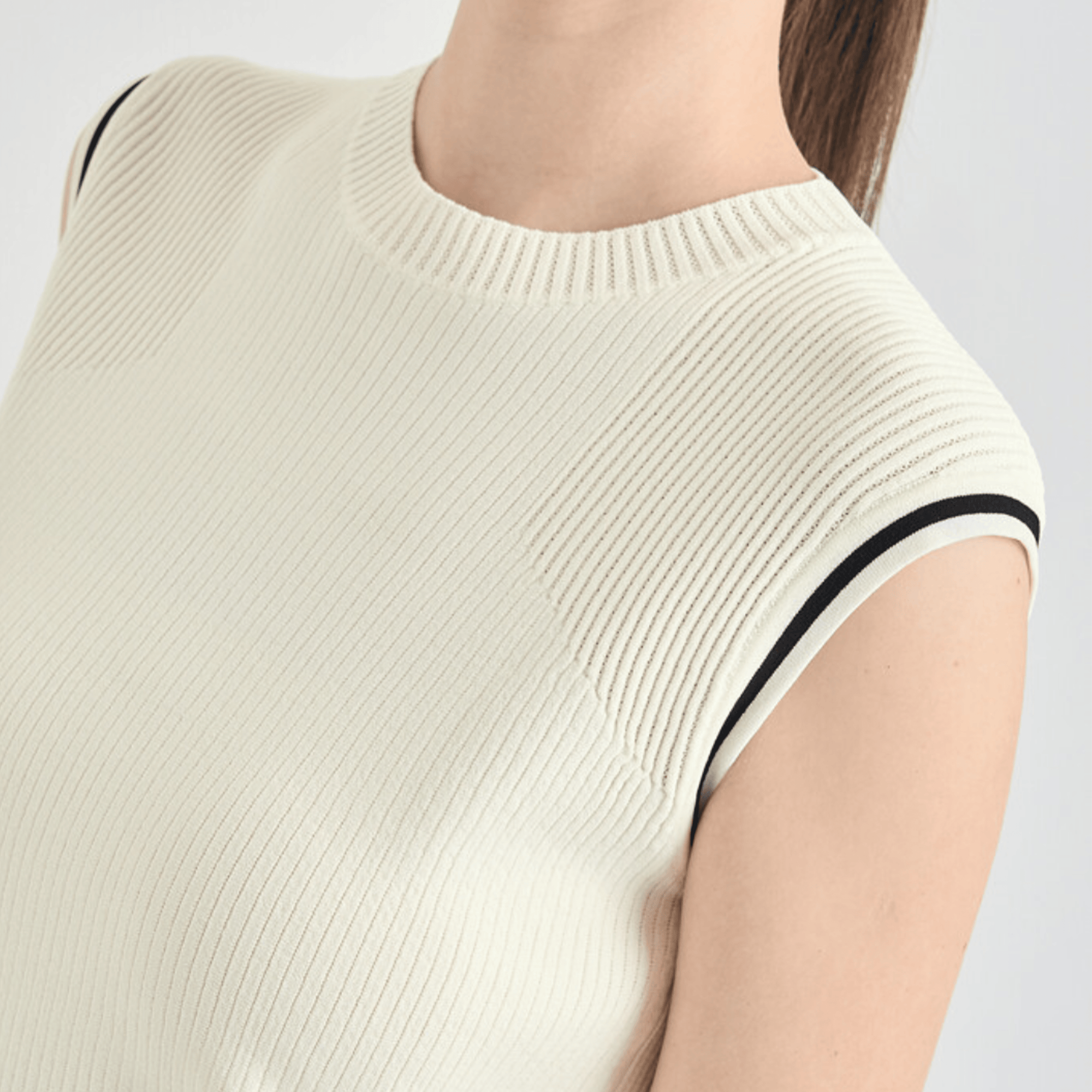 Women's Color - Line Cap - Sleeve Knit - Ivory - Erthe Golf