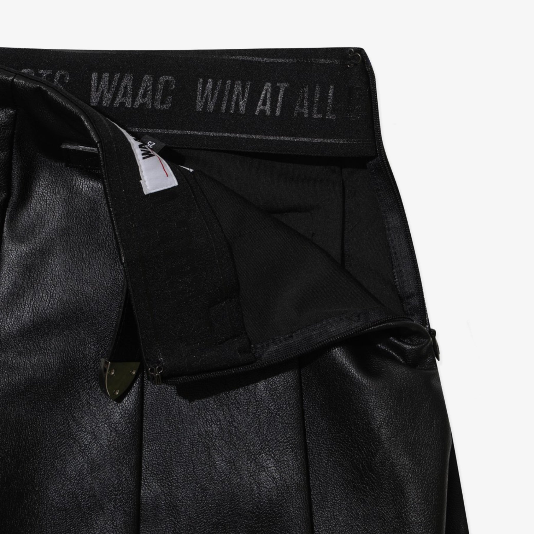 Women&#39;s Faux Leather Shorts - Black - Erthe Golf