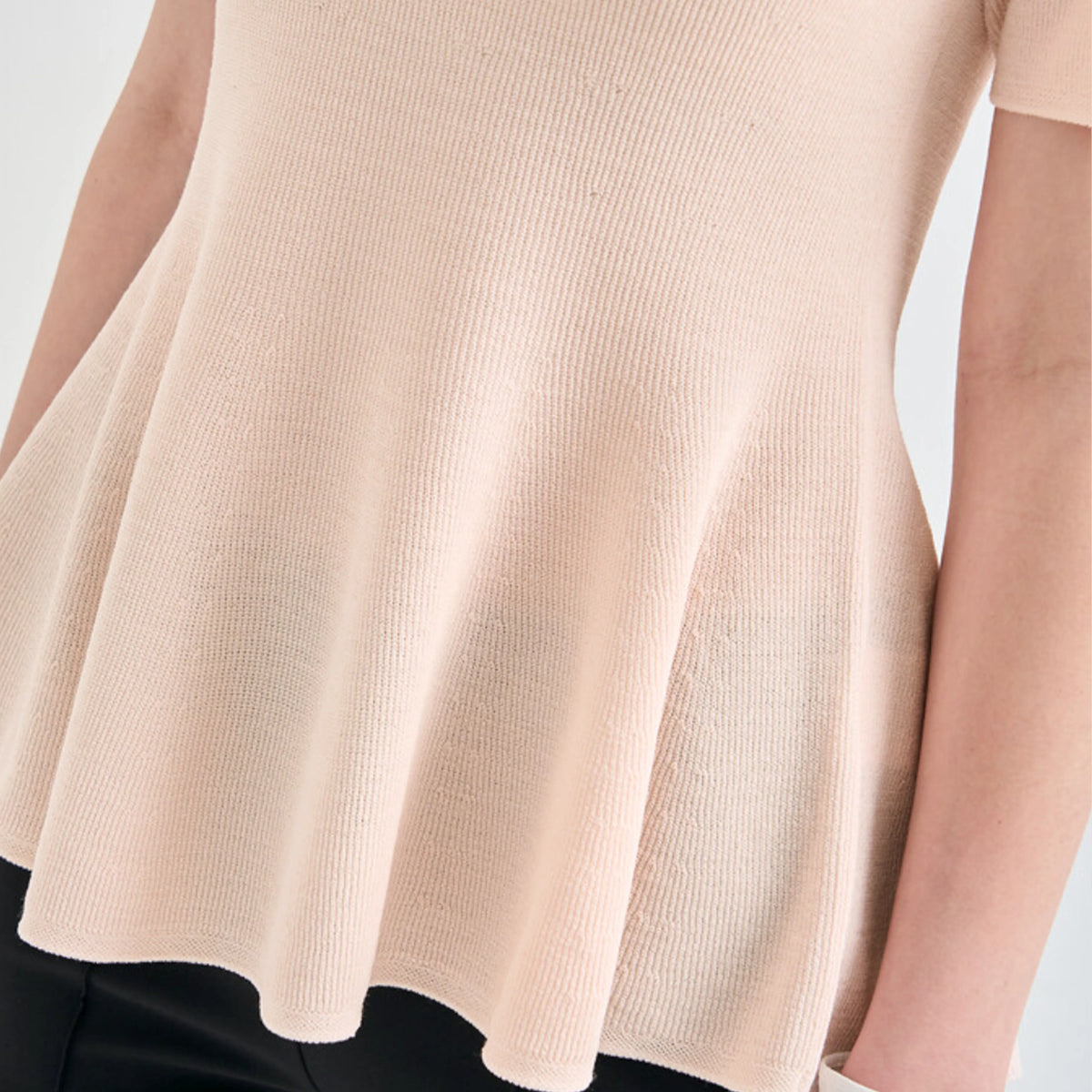 Women's Flare Knit Top - Light Pink - Erthe Golf