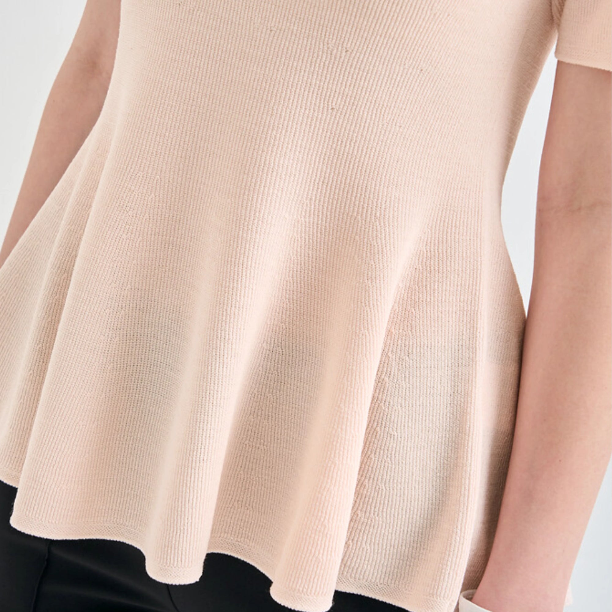 Women's Flare Knit Top - Light Pink - Erthe Golf