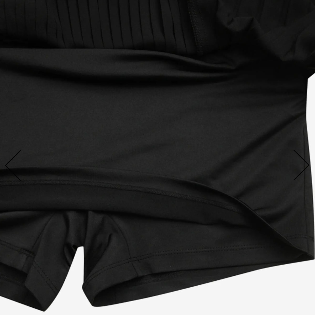 Women's Pleated Culotte Skirt - Black - Erthe Golf
