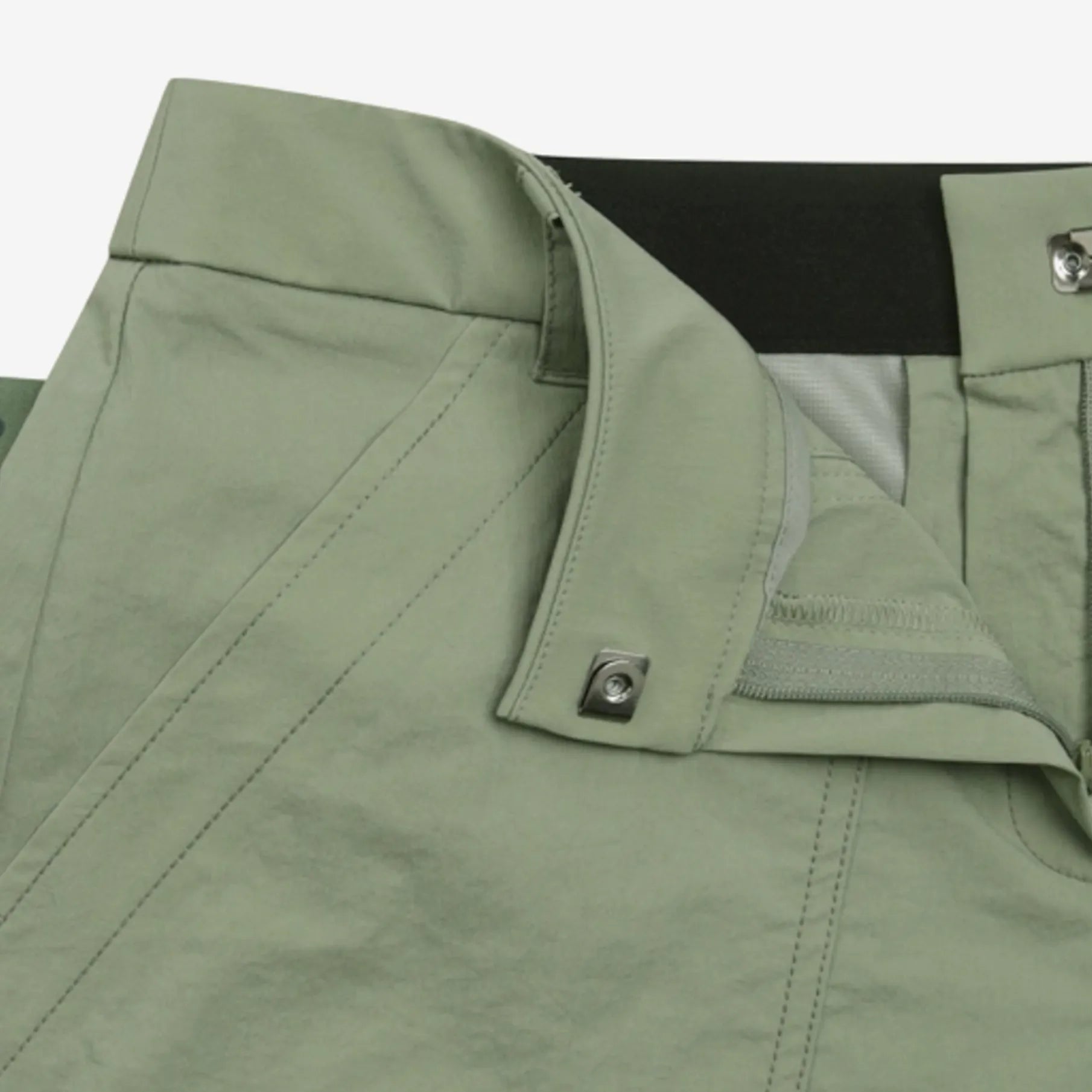 Women's Pleated Shorts - Khaki - Erthe Golf