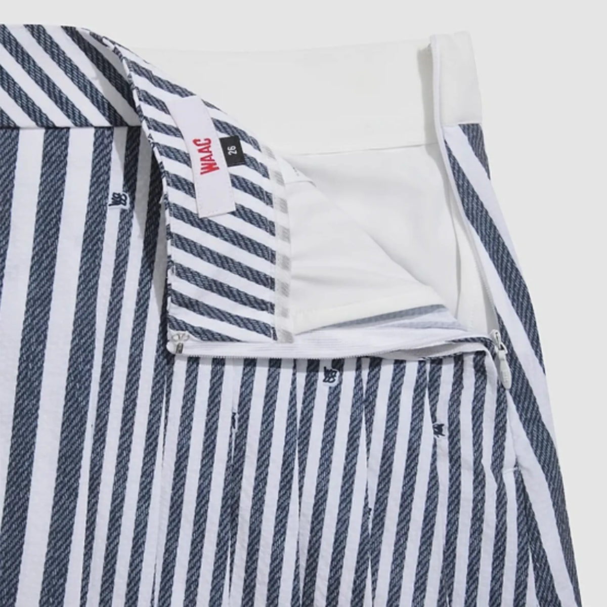 [WAAC x Jones] Women's Seersucker Shorts - Dark Navy - Erthe Golf