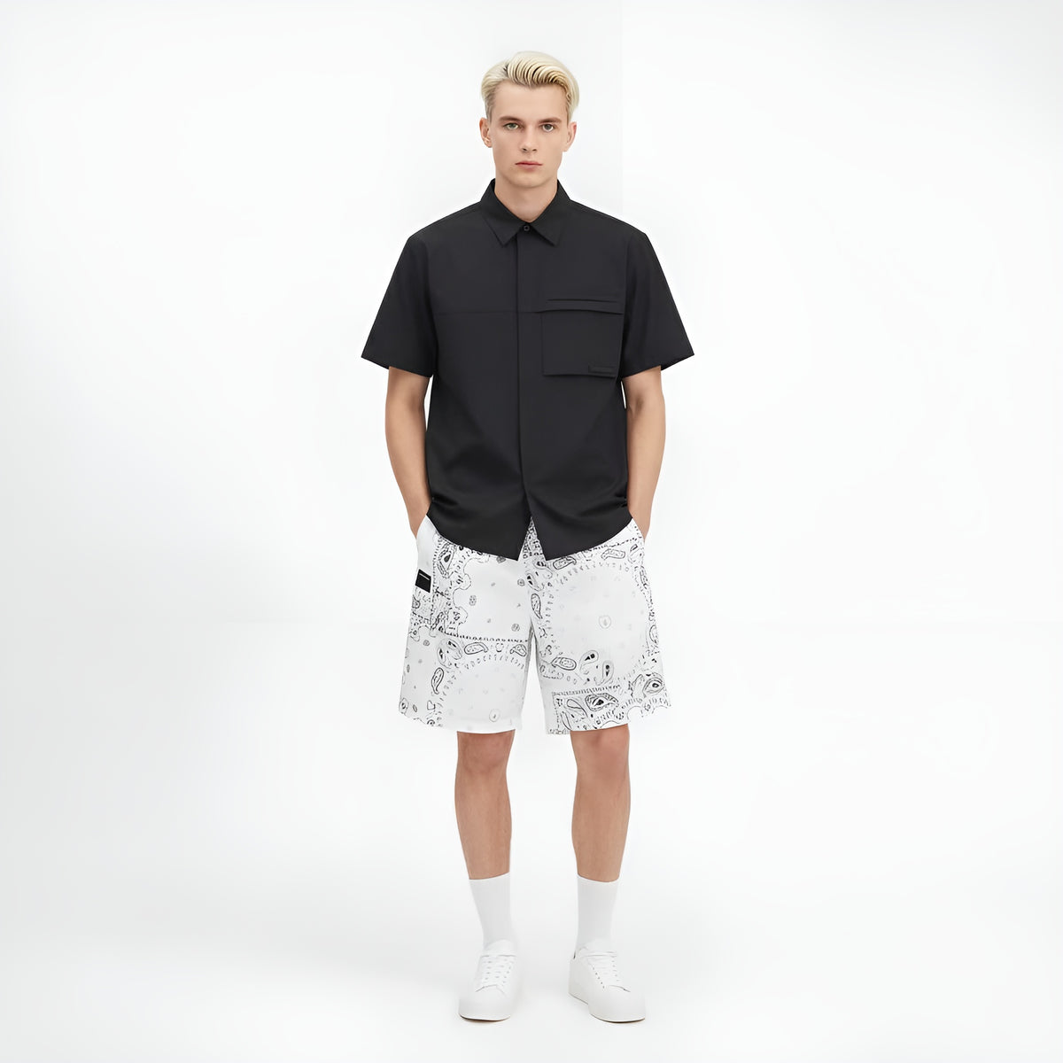 Golden Bear Men's Paisley Shorts - White - Erthe Golf