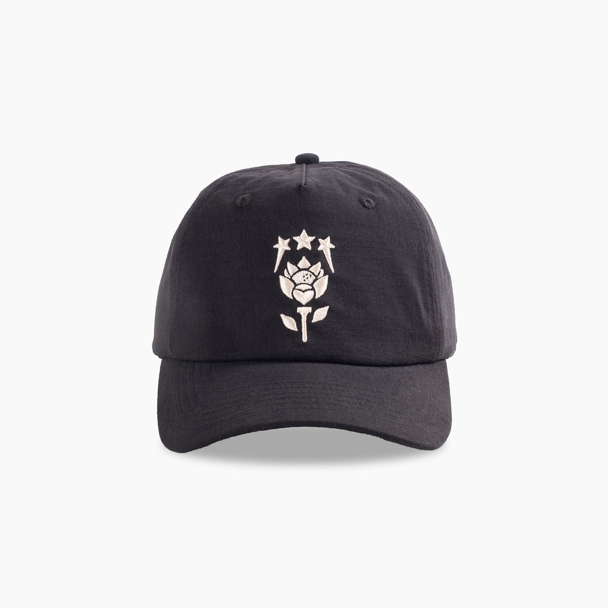Front view of Dune 5 - Panel Hat - Black - Erthe Golf