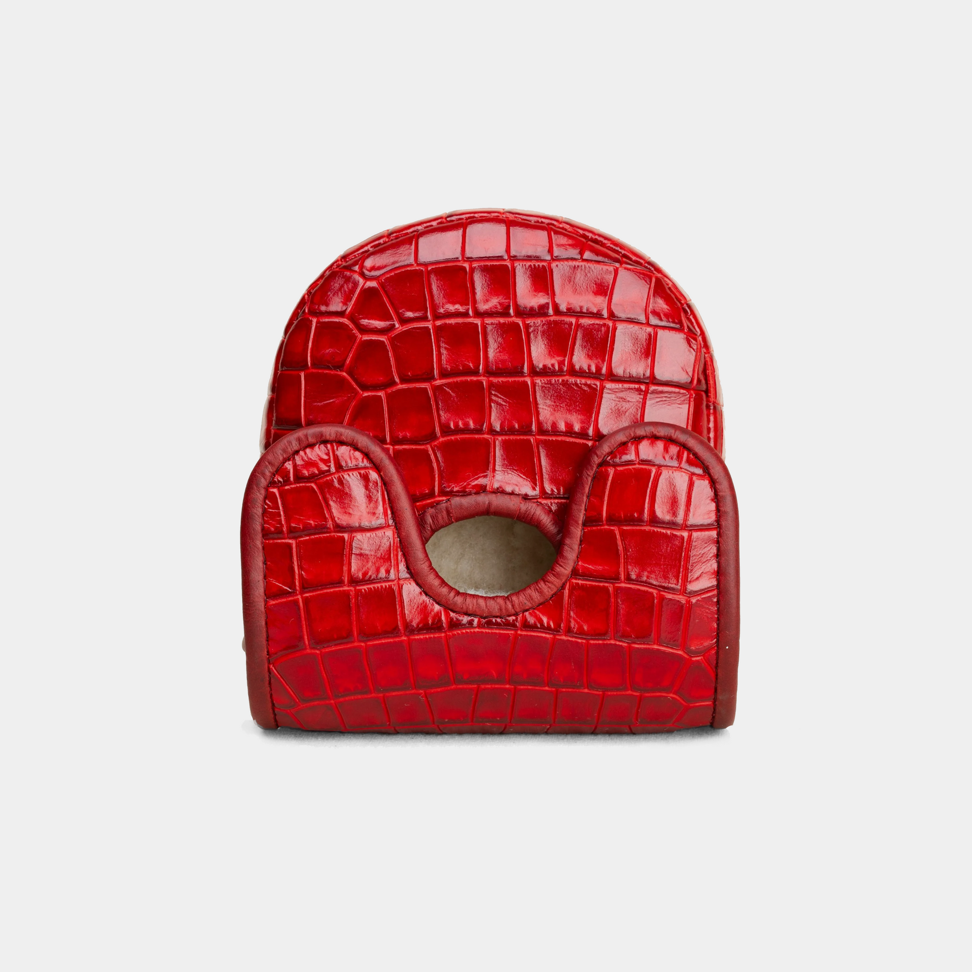 Red crocodile-patterned d3 putter cover on a light gray background