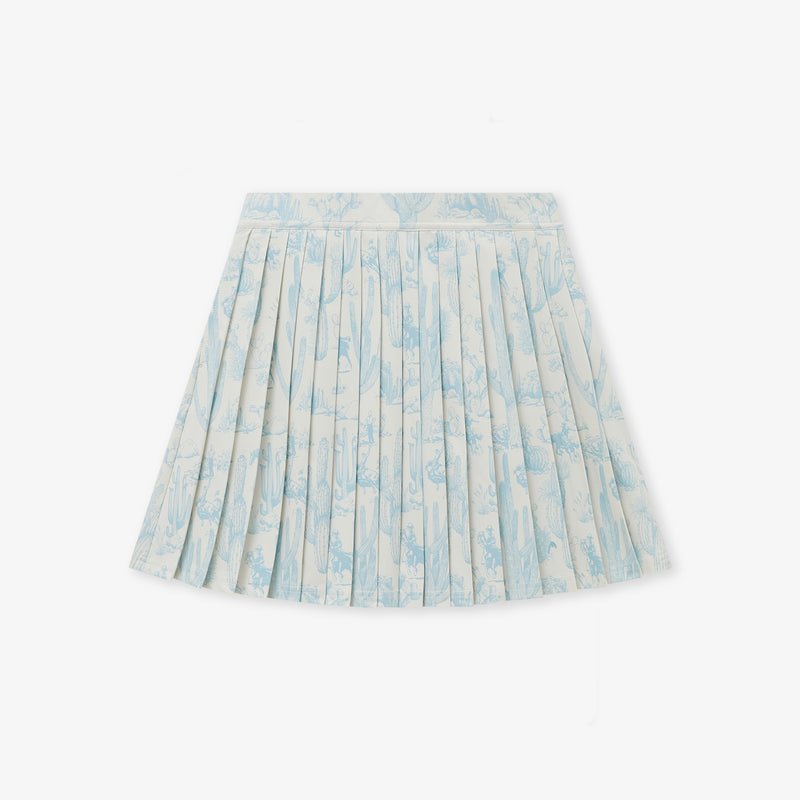 The White Club Style Look - Erthe Golf