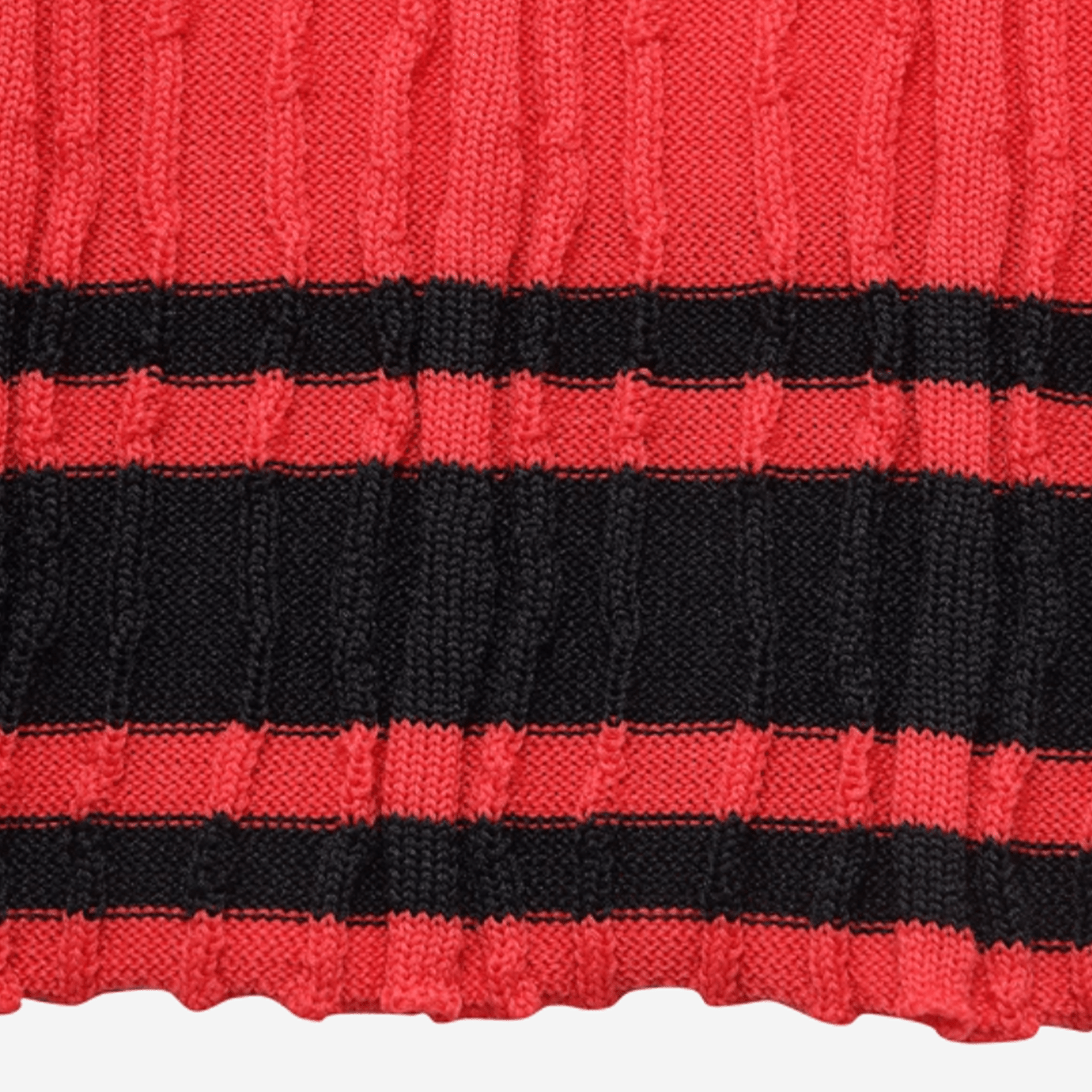 Women's Color - Block Shorts - Red - Erthe Golf