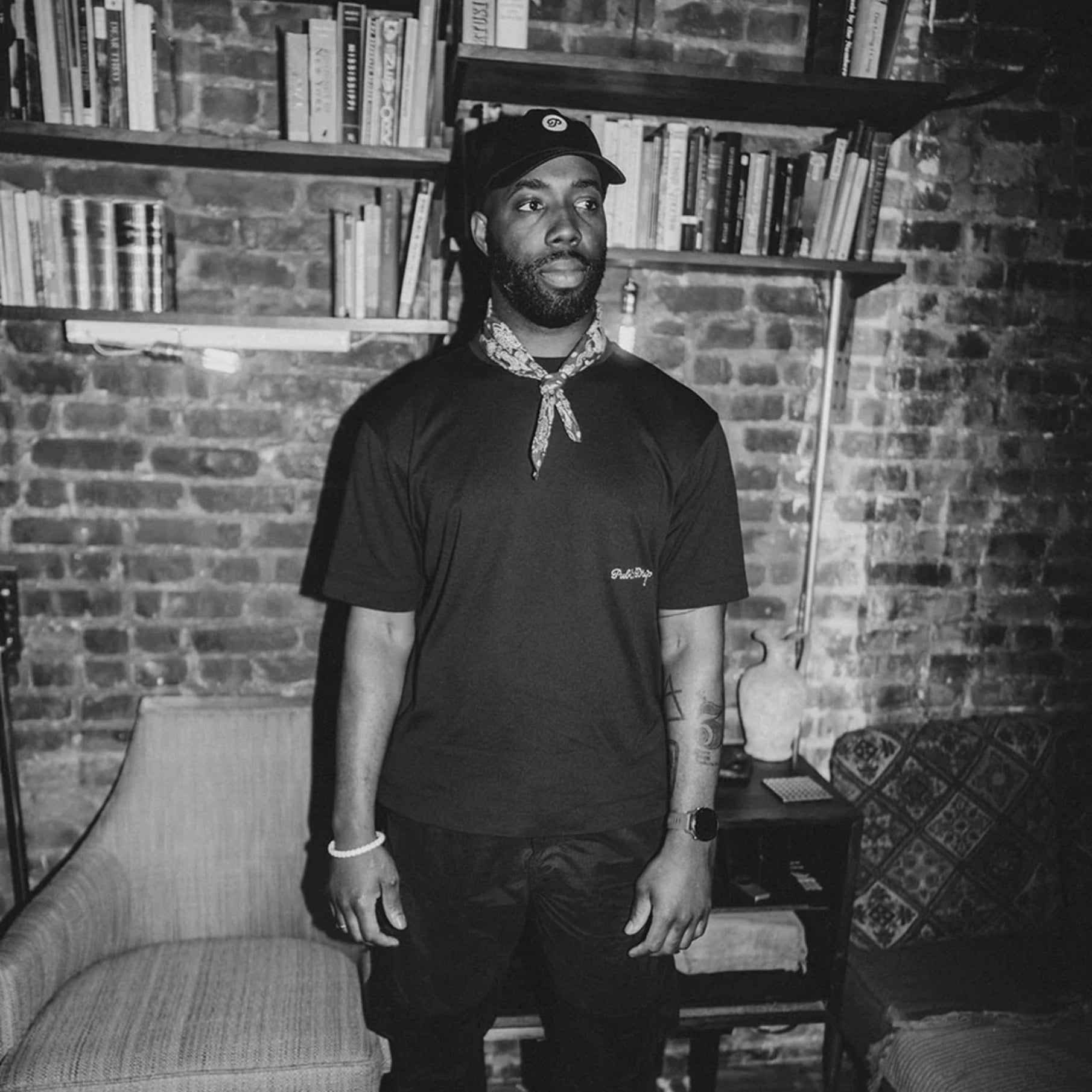 Men's Elevated Tee - Black - Erthe Golf